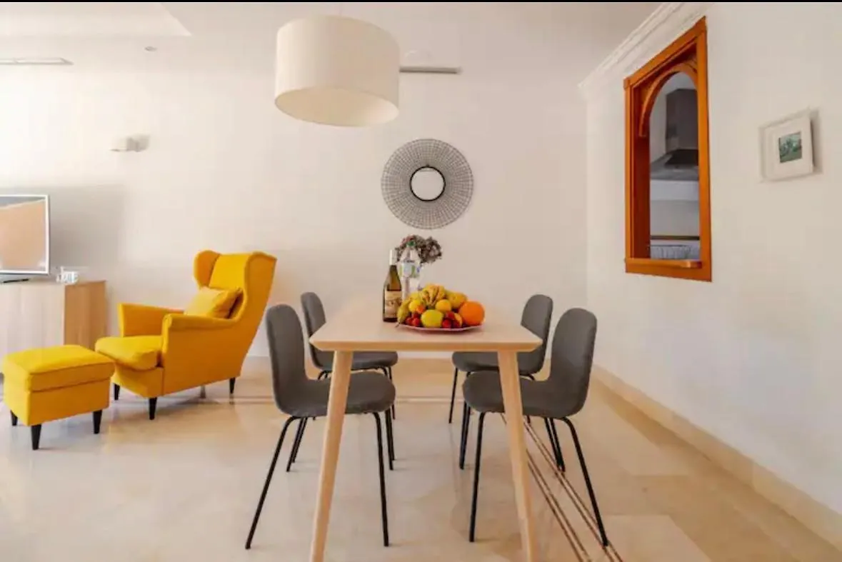 Apartment Luxury 2 Bedroom Apartment, Close To The Sea And The Golf Course, Aloha Hills Club Property Marbella